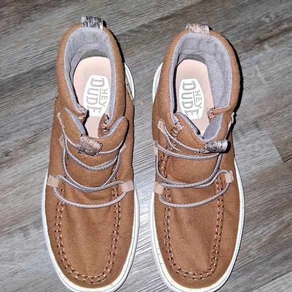 EUC Hey Dude 'Reyes' Bootie - Picture 3 of 11